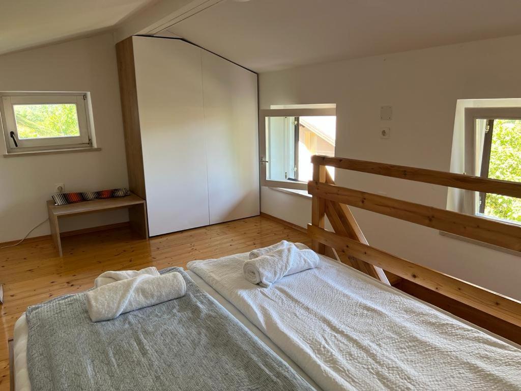 Cosy Cottage With Views Near Кобарид Экстерьер фото